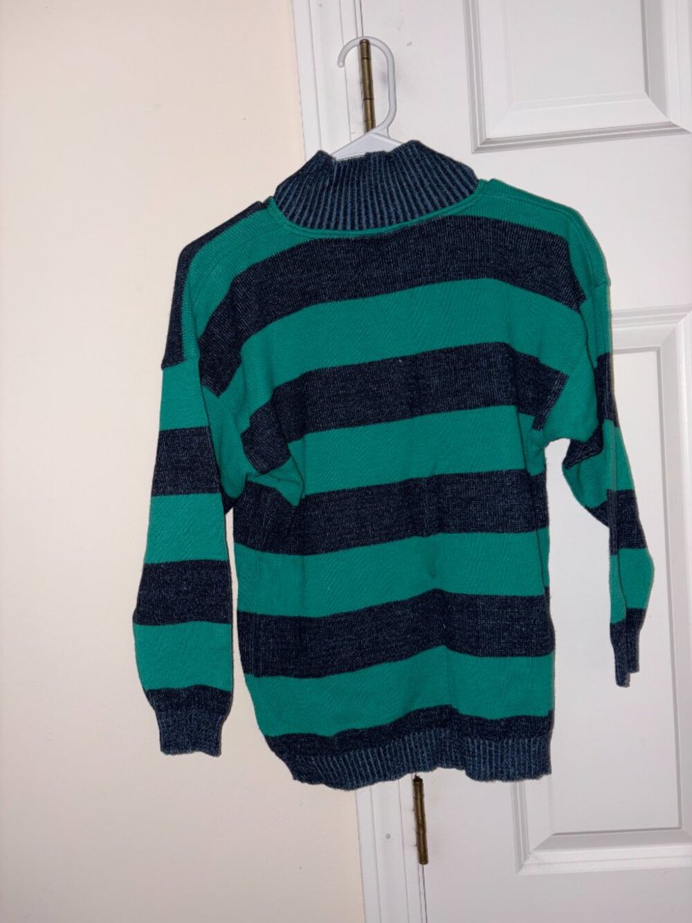 Forenza Sportswear vintage green and navy blue striped knit sweater - Picture 3 of 3